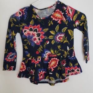 Girls 5T long sleeve top